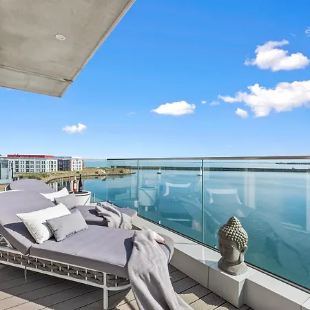 Himmel Und Meer- Direkt Am Wasser Mit Hafenblick * オルペニッツ