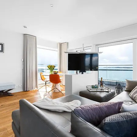 Himmel Und Meer- Direkt Am Wasser Mit Hafenblick アパート